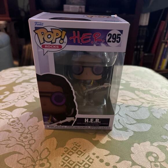 Funko Pop! Rocks H.E.R. New in Box - Picture 5 of 6
